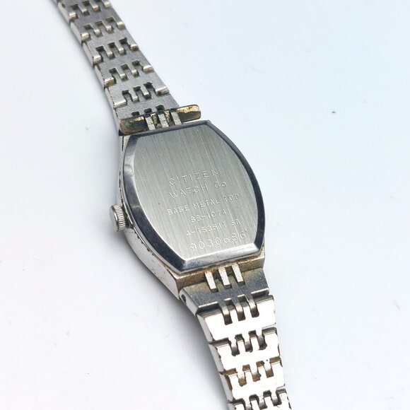 Vintage Citizen Quartz Stainless Steel Ladies Wristwatch With New Battery - Picture 4 of 8